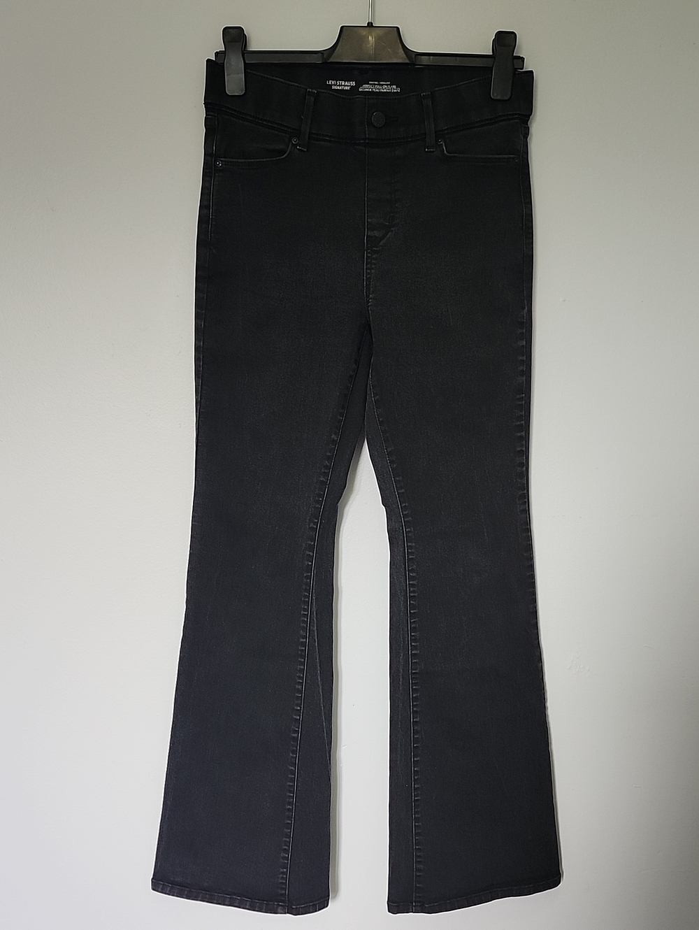 Levi Strauss Signature
